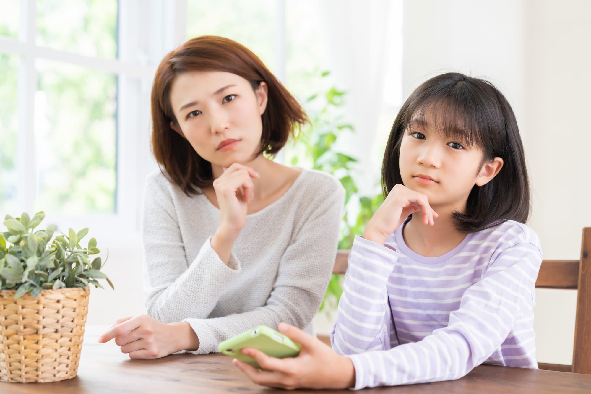 口呼吸とはどんな呼吸か考える親子