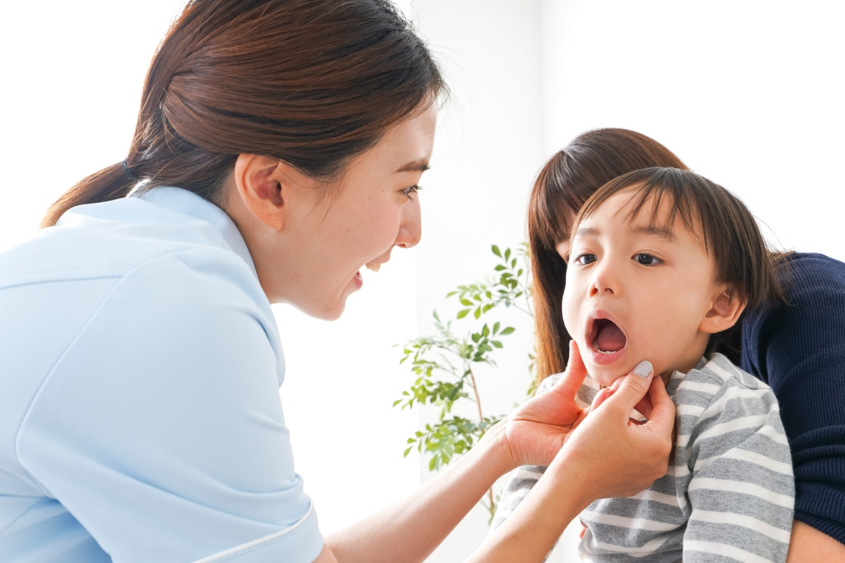 子どもの虫歯を予防するために歯科医院で行う処置
